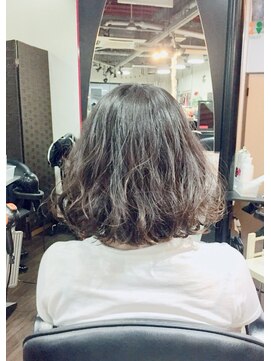 ヘアーメイク アドックス(HAIR MAKE ADOX) ソフトウェーブ