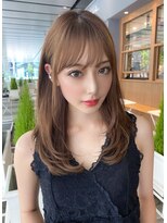 ロンドローズ 名古屋(Lond damaskRose)&nbsp;耳をかけてもなお可愛い、小顔にみせるレイヤーカットスタイル