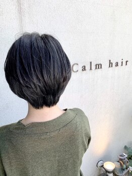 カルムヘア(Calm hair)の写真/低刺激で肌が弱い人でもOKな「ルビオナカラー」で白髪染めでも自然な色に仕上がります。