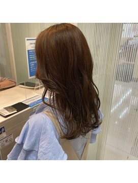 ゼル イオンタウン名西(ZELE) ナチュラルアッシュカラー!