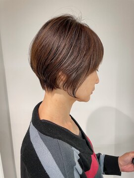 ユニークバイケンジ 町田(unique KENJE) 大人世代30代・40代丸みショートボブ