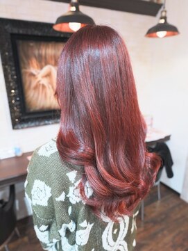 ボアップ(boappu) #レッドカラー#巻き髪#ケアブリーチ