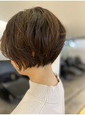 ショートボブ