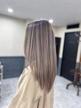 アーカイブ(Archive) グレージュ×シャドールーツ