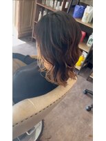 リープリング(Liebling)&nbsp;シンプルなのに華やかミディアムレイヤー