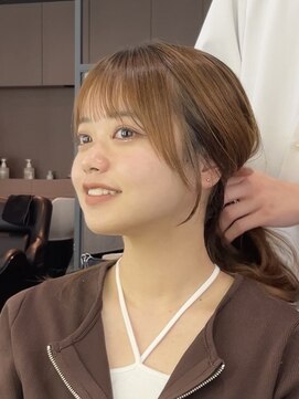 ビューエヒメ(VIEW EHIME) 小顔可愛いレイヤーカット×アッシュカラー10代20代30代