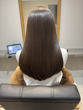 リムルバイアールエイチ(limuL by Яh) 秋の雰囲気漂い潤う髪質改善カラー モノトーングレージュ