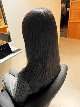 オーマ(OMA) 艶髪ストレート