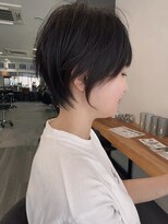 ビューエヒメ(VIEW EHIME)&nbsp;小顔カットショートボブ大人可愛いアッシュオリーブ
