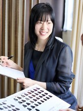 大人女性の髪を美しく整える。髪質改善・縮毛矯正・白髪ぼかしの専門施術