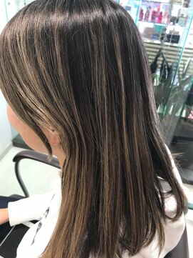 クロップ エス 茅ヶ崎本店(crop es) 細ハイライト