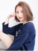 ブラウンベージュ