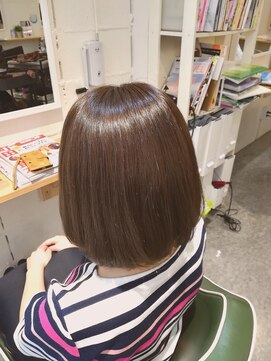 アルート 町田店(aroot) イルミナカラーでグレージュ