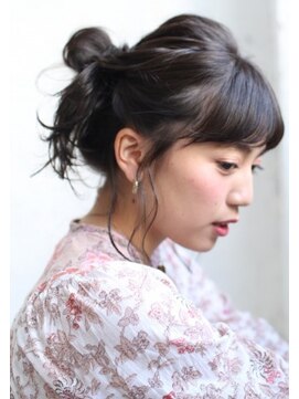 リンダバイネオリーブ 白楽店(Linda by neolive) サクッとお団子アレンジ ♪