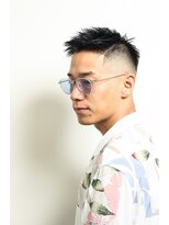 メリケンバーバーショップ フクオカ(MERICAN BARBERSHOP FUK)&nbsp;ソフトツーブロックフェザーマッシュくせ毛風パーマc1