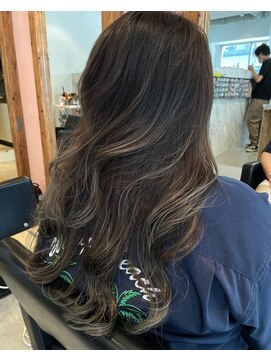 ティータ(teeta) グラデーションオリーブ