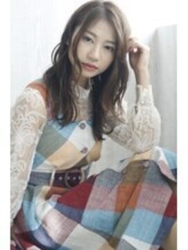 ディアナ(DiANA) 【DiANA】フェミニンゆるふわロング２