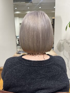 カンナ オーガニック ヘアデザイン(CANNA ORGANIC & HAIR DESIGN) ボブ×ホワイトブロンド