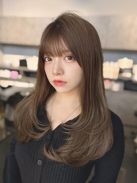 クム(kumu) 【kumu】 ロングレイヤー/顔周りカット/栄/名古屋