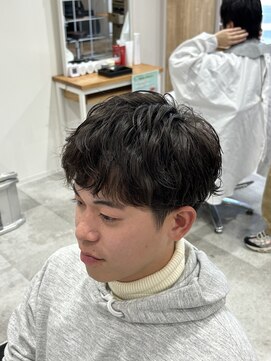 レボ(Revo) シャドウパーマ