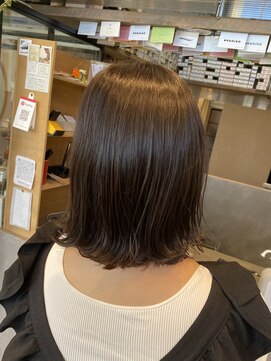 クルニエ(crenier) ♯ボブ/オリーブカラー