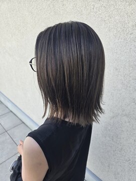 ゴットラトゥール(GOTTO LATOUR) アッシュカラー/デザインカラー/ハイライト/ブリーチあり