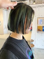 ルーム(Loom.)&nbsp;デザインカラーコントラストハイライト切りっぱなしボブ