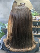 ムクドット(muku.) 艶髪ミディアム