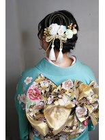 ドッツ(Dots.)&nbsp;【Dots.】成人式・卒業式・ヘアセット・着付け