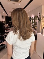 ステア ケース(stair case)&nbsp;ちらほら白髪の方！ハイライト入れてフィックス