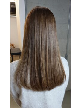 ミー 岡崎(mii) 髪質改善ストレート