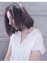 ミュー(Mu)&nbsp;ナチュラルブラウン　ミディアムボブ