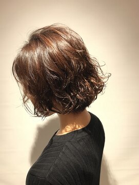 ビアンコ(BlANCO) 【BLANCO北堀江】簡単パーマスタイルでふわボブ(AKANE)