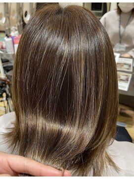 ラフ 難波店(LAFF) #黒髪#ボブルフ#ネビージュ#小顔#ワンレン