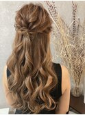 ハーフアップ　ロングヘアアレンジ