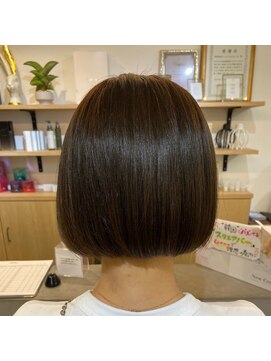 ジエクト ヴィシア(The Ect VIXIA) まとまるボブ×縮毛矯正×艶ボブ×切りっぱなしボブ×ボブ女子