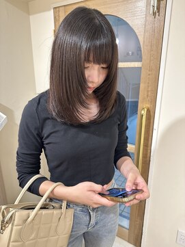 クレビアテン(CreBiA ten_) 顔まわりレイヤーカット