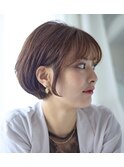 大人女性のショートボブ