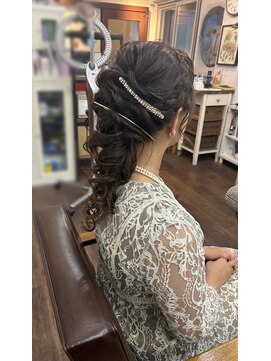 ワンイレブン 新橋銀座口(ONE_ELEVEN) 編み下ろし