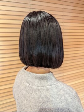 ニコトランク(nico trunk) 切りっぱなしボブ