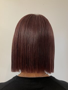 セシル(SECYL) tsugumi》ワンカラーレッドブラウン！×切りっぱなしボブ