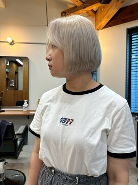 ラック 津田沼(LUCK) ホワイト系ハイトーン