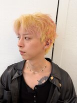 ノラ ウメダ(NORA UMEDA) ラフショート×ブロンドベージュ&ピンクメッシュ