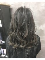 モニュメント(Monument)&nbsp;グレージュグラデーション