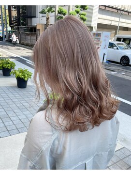 リノート バイ エゴル 名古屋(LINOET by ENGOL) 【LINOET名古屋】手島カミラ　ミルクティーベージュ