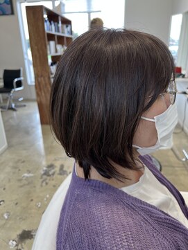 ヘアーデェカラー(hair de KOLOR) ミディアムヘア