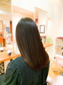 ステラ STELLA 髪質改善縮毛矯正/ローレイヤー