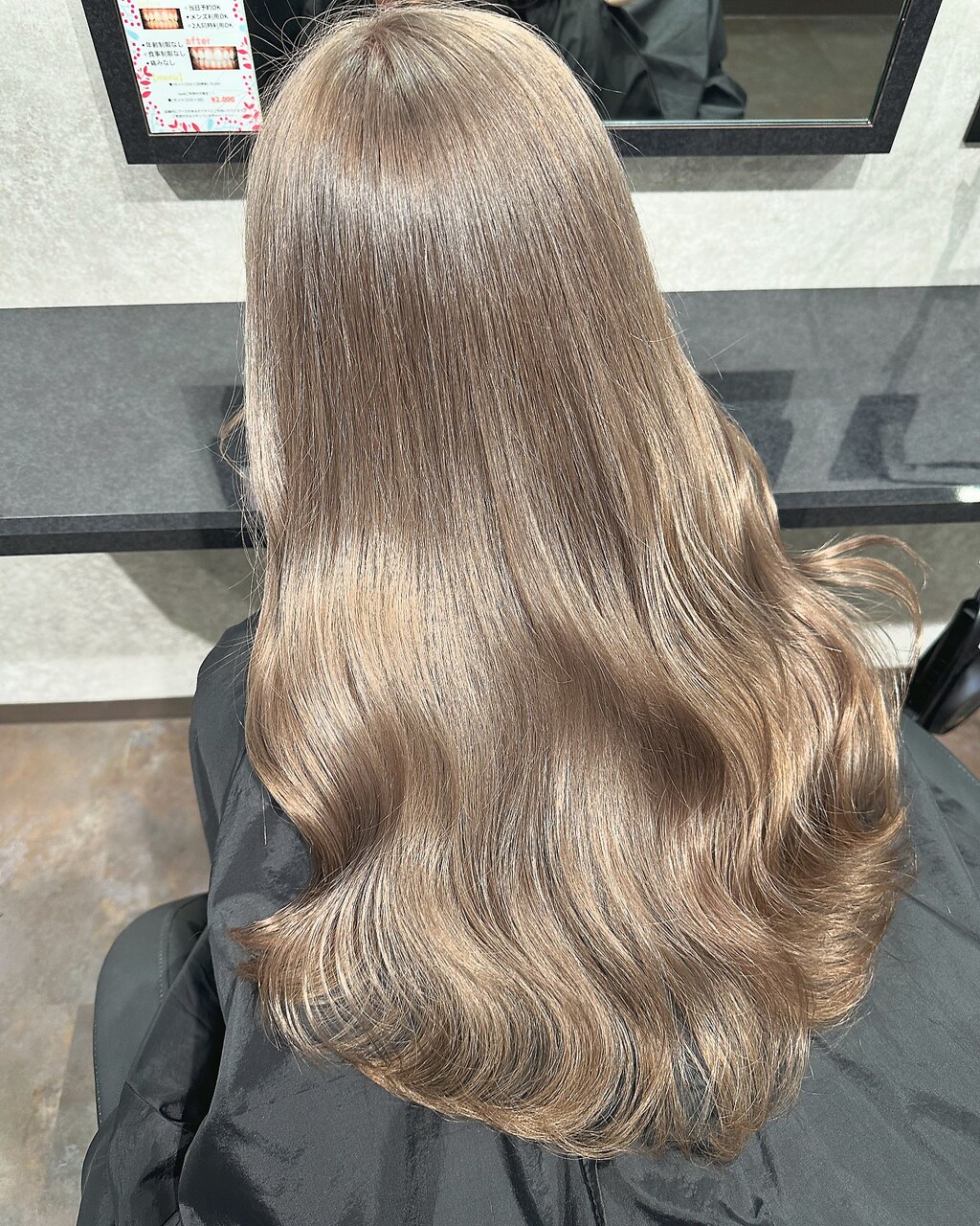 2025年-2026年冬】ミルクティーグレージュの髪型・ヘアアレンジ｜人気