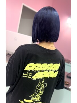 シャルティア(SHALLTIA) ブルーヘア【山口市美容室】【山口市ハイトーンカラー】