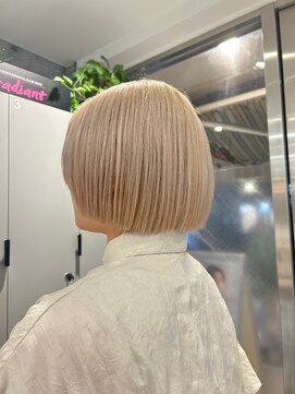 アース 高円寺店(HAIR & MAKE EARTH) ホワイトベージュ♪  【@mppp_32485】